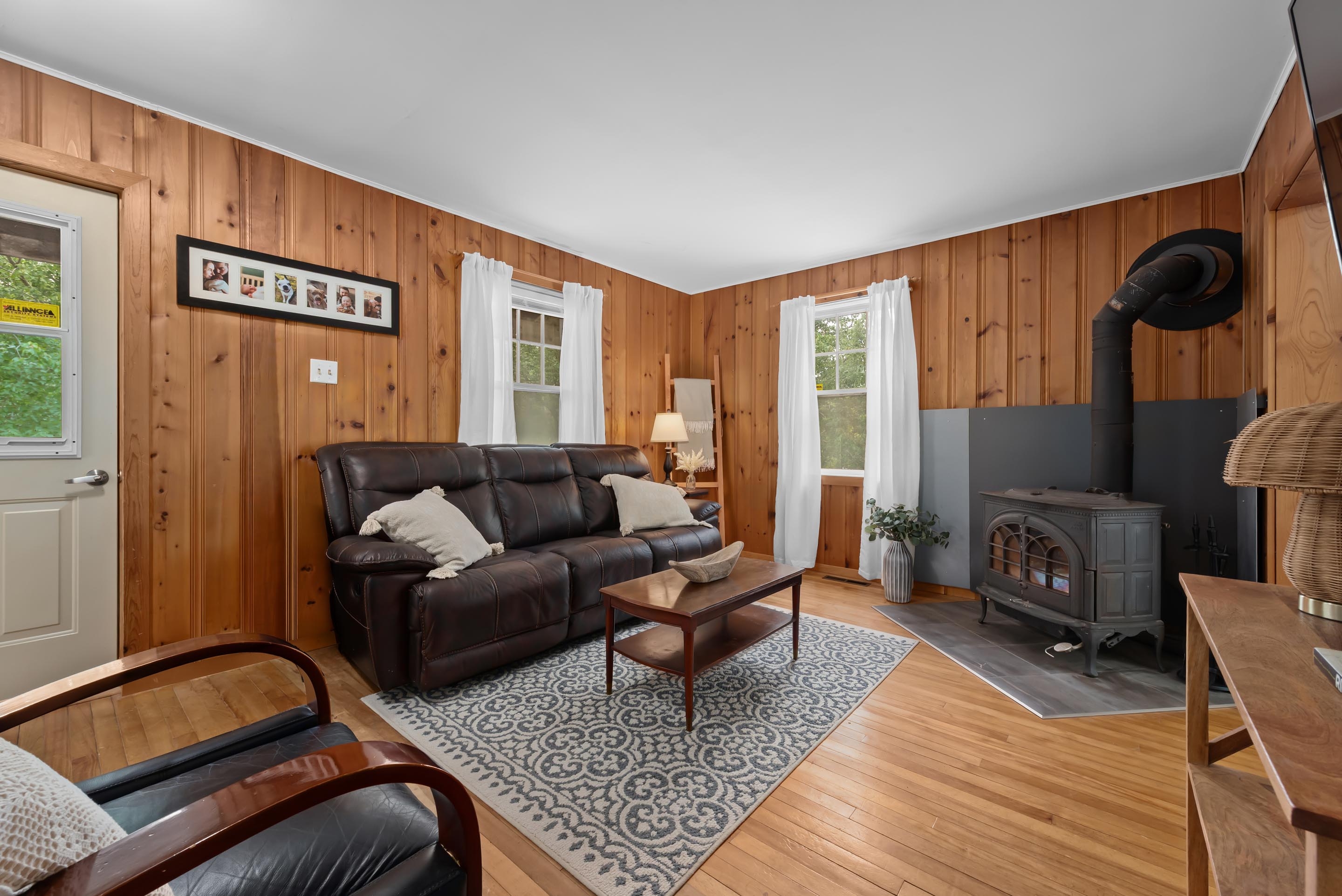 4909 st margarets bay 05