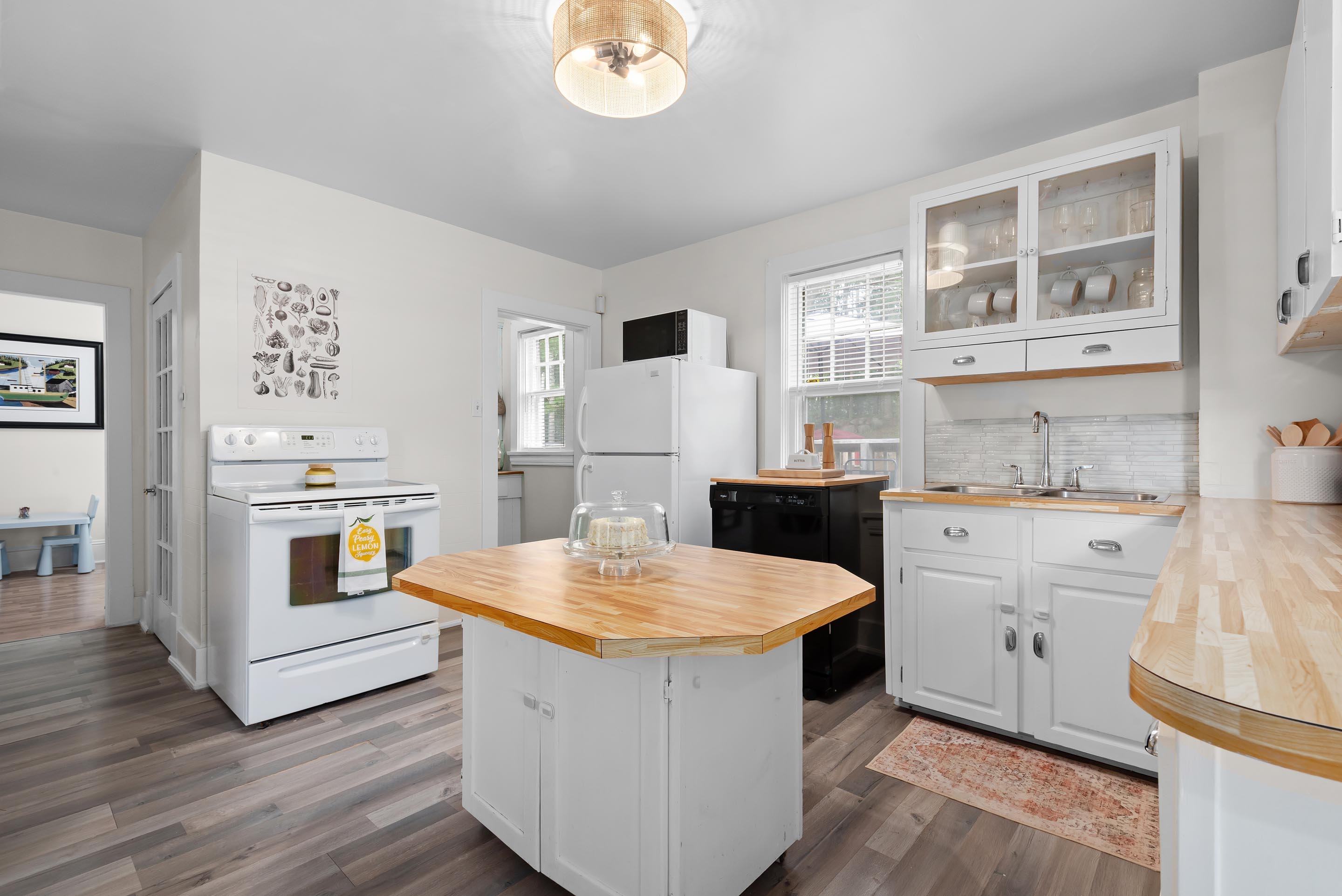 4909 st margarets bay 13