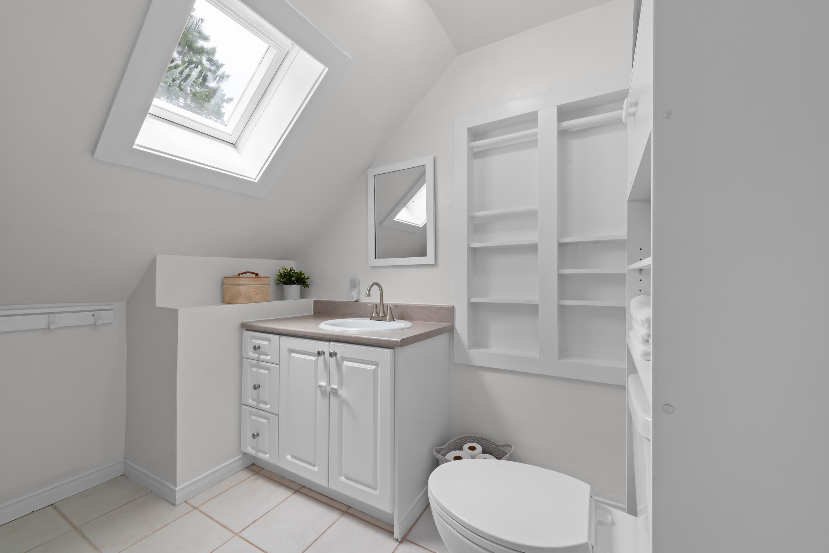 4909 st margarets bay 29