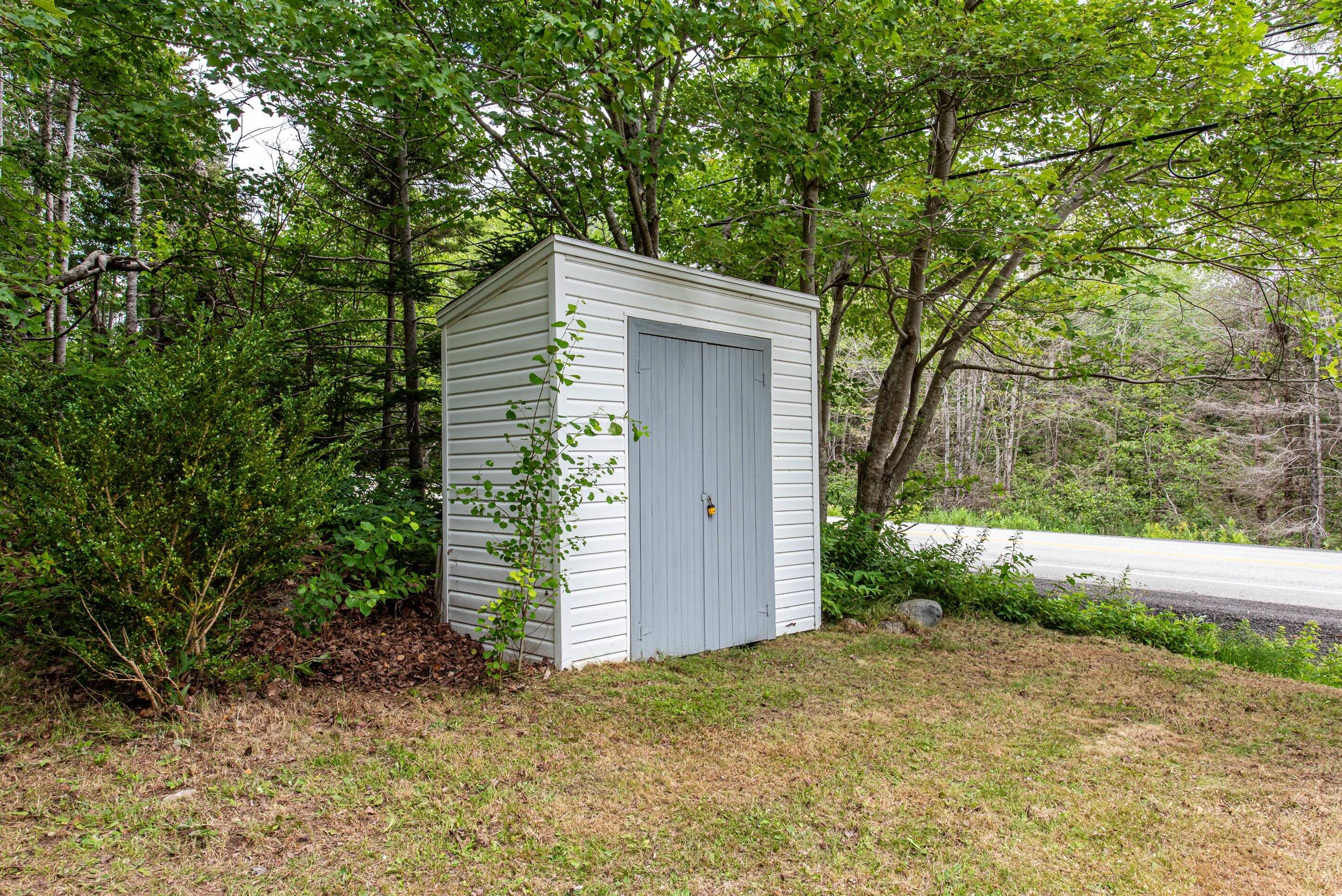 4909 st margarets bay 43