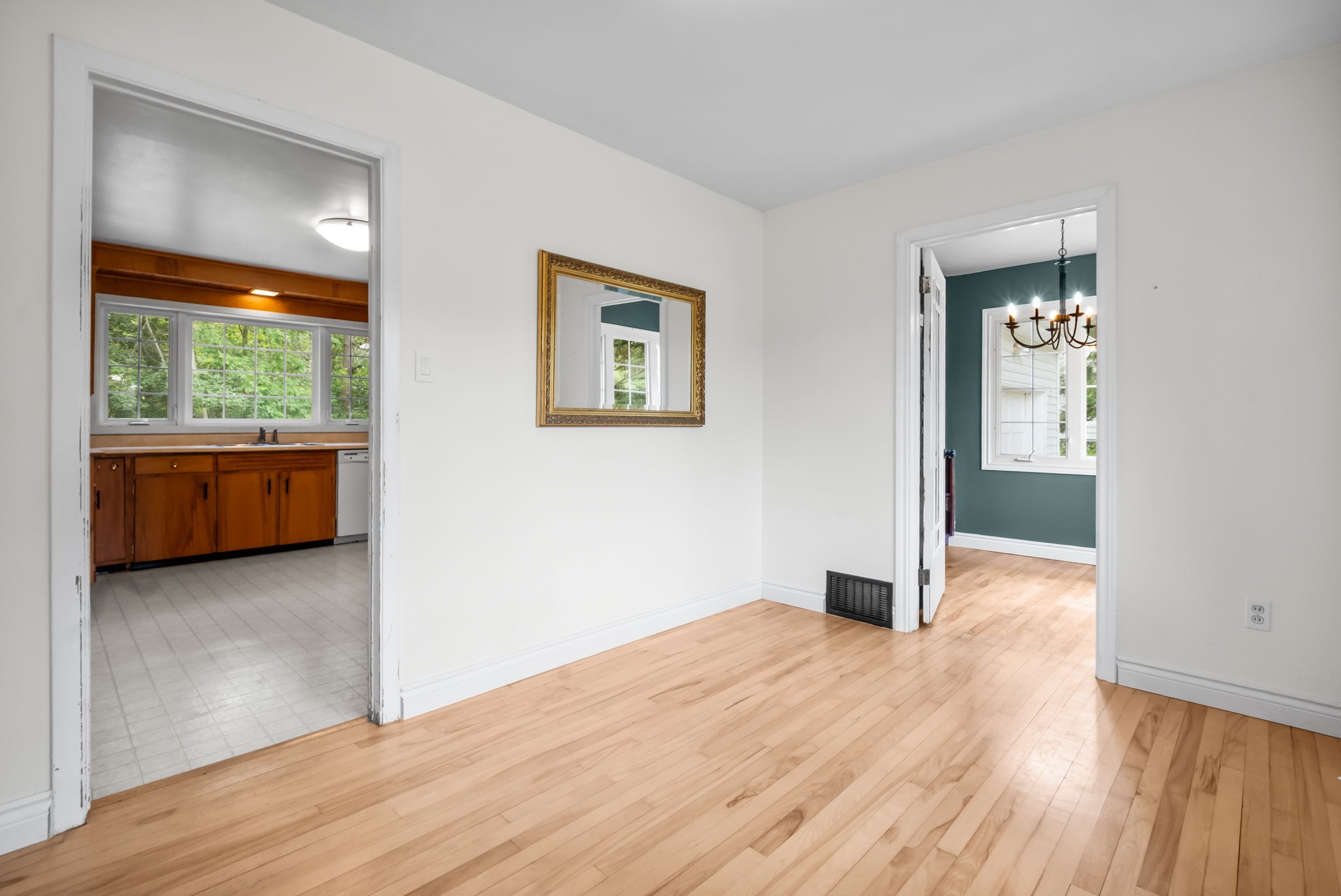 12-web-or-mls-20-fielding-ave