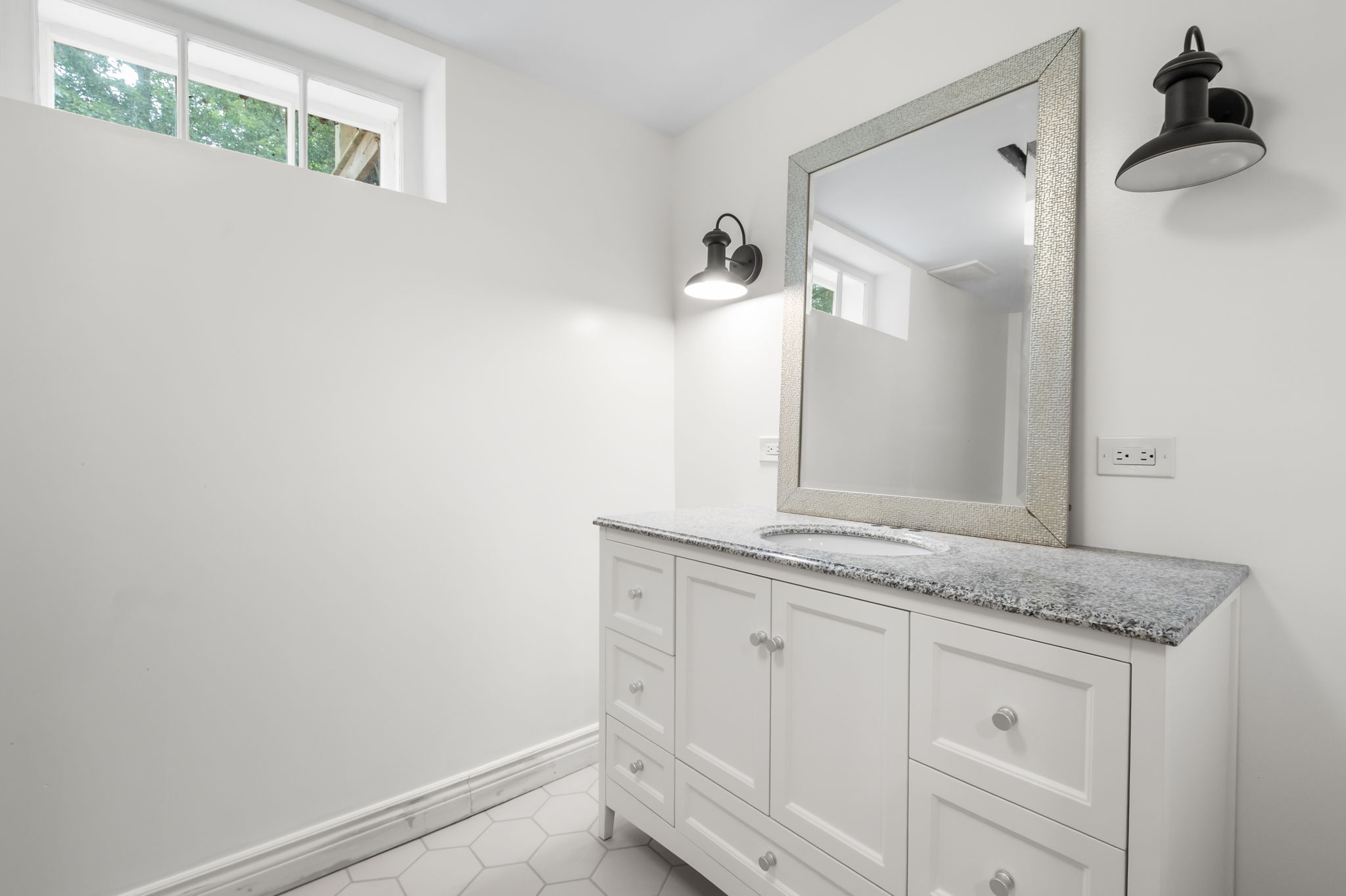48-web-or-mls-20-fielding-ave