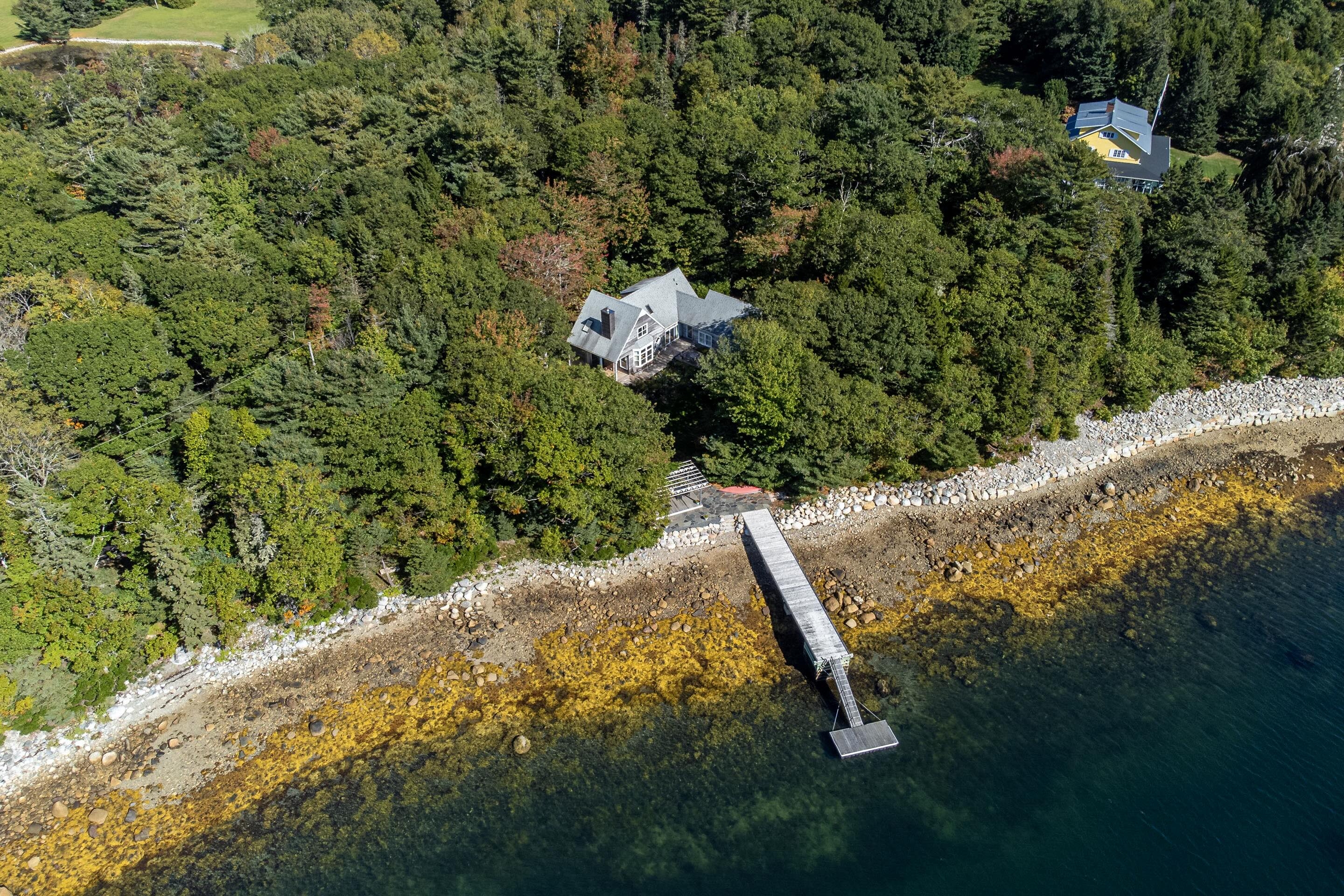 169 swallow point rd 03