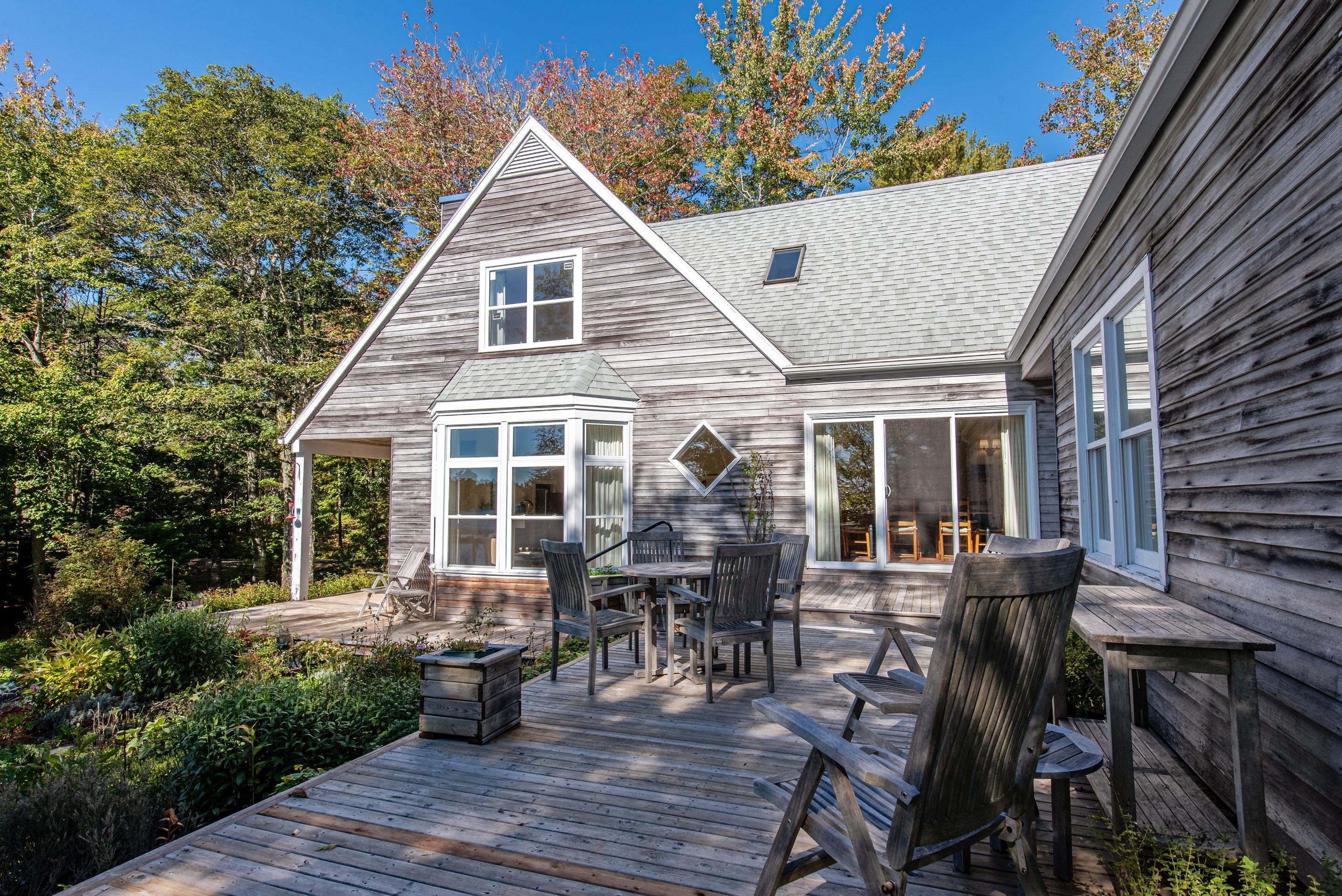 169 swallow point rd 59