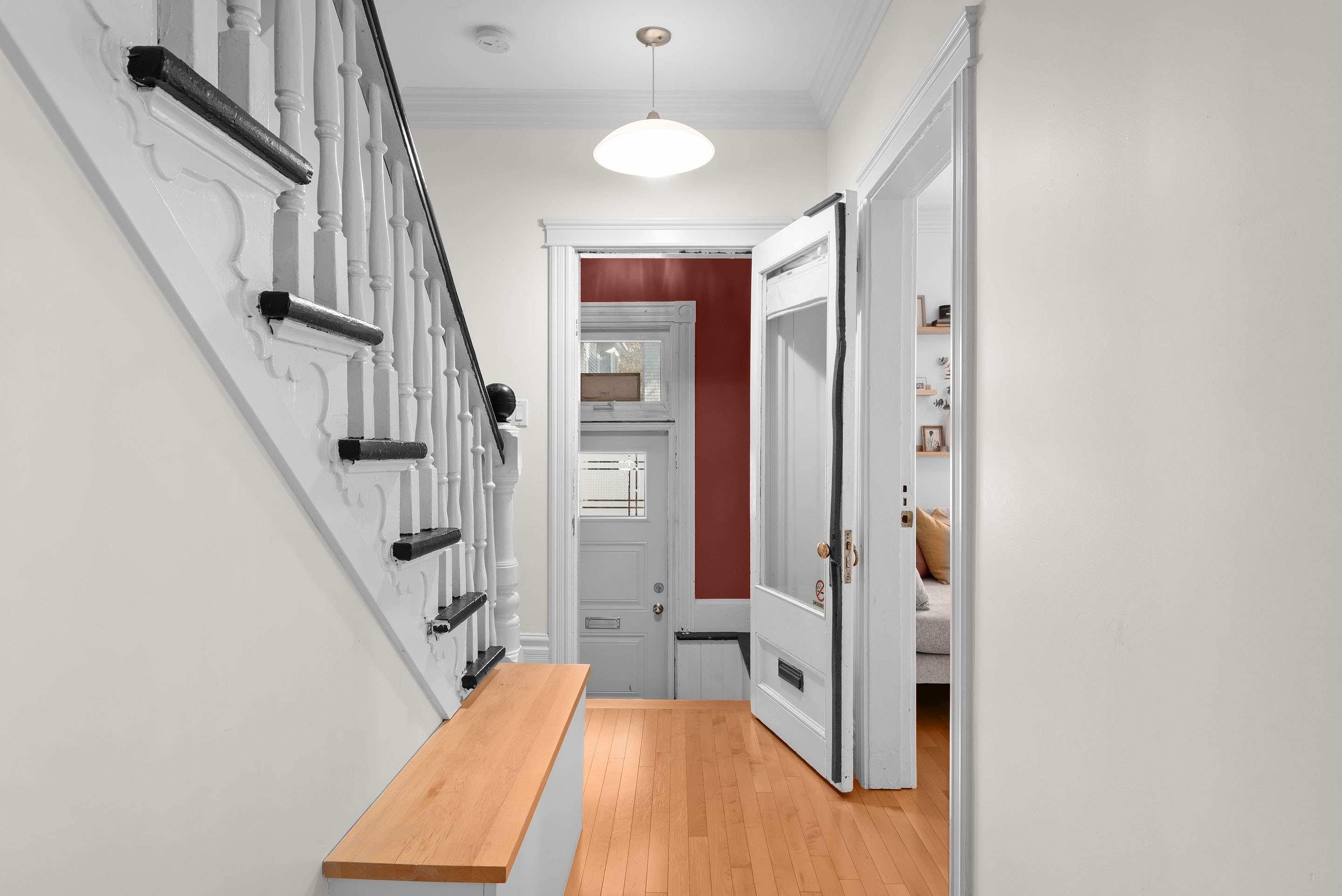 1544 henry st 03