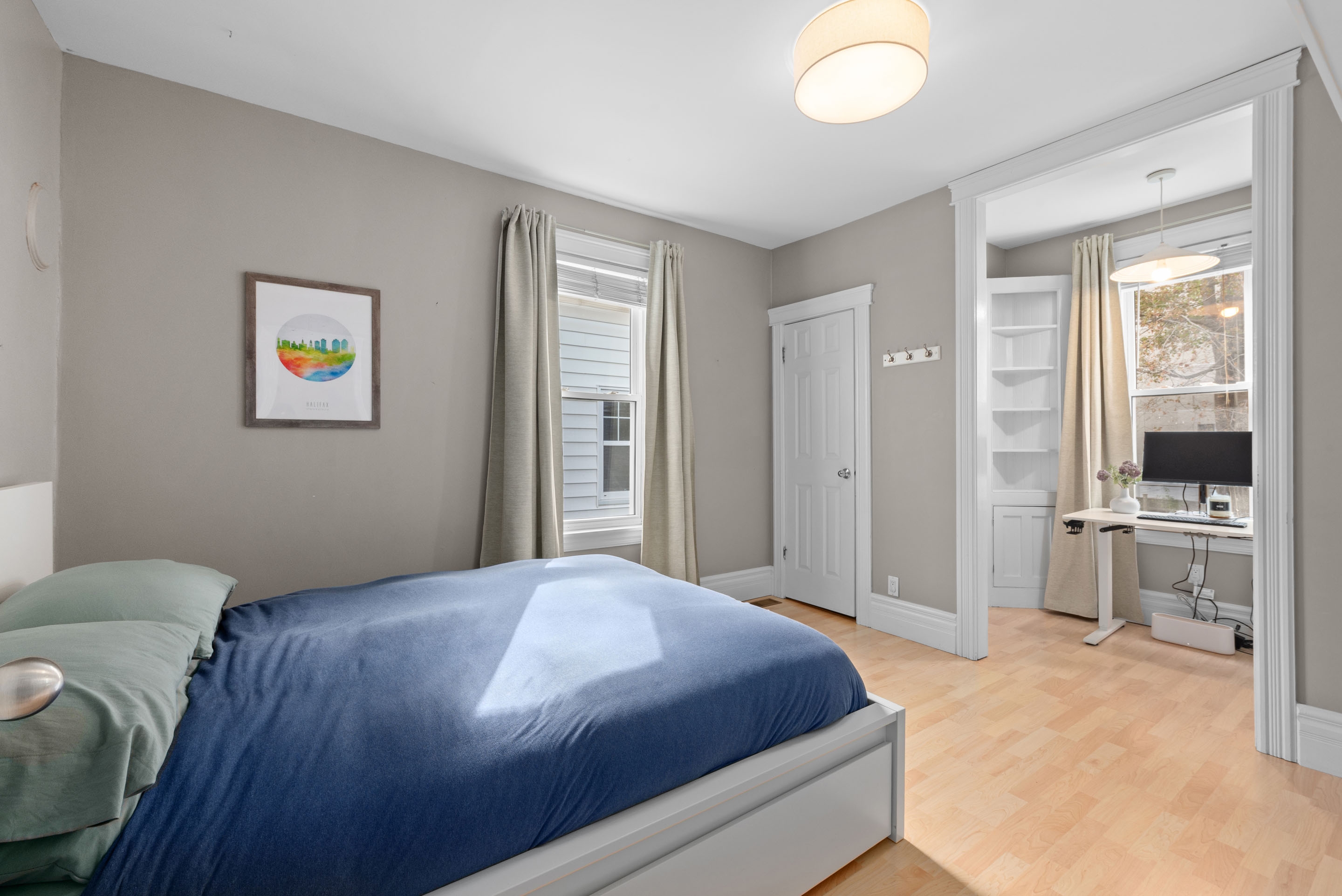 1544 henry st 16